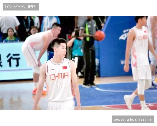 郭昊文:从篮球新星到职业生涯的辉煌蜕变之路探索