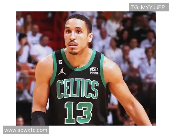 马尔科姆布罗格登：从大学明星到NBA全能战士的成长之路